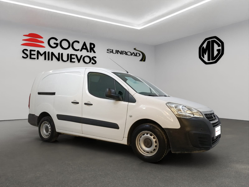 Peugeot-Comerciales-Partner-Furgoneta-2019-1