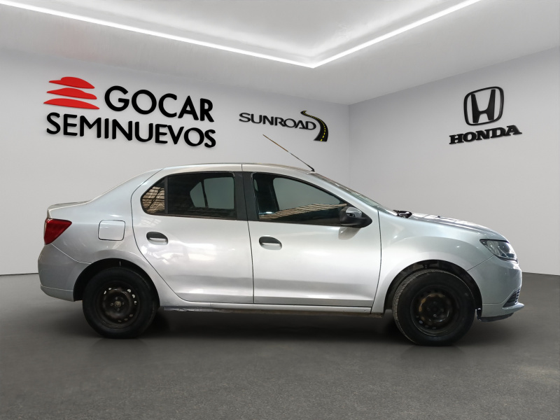 Renault-Logan-2016-4